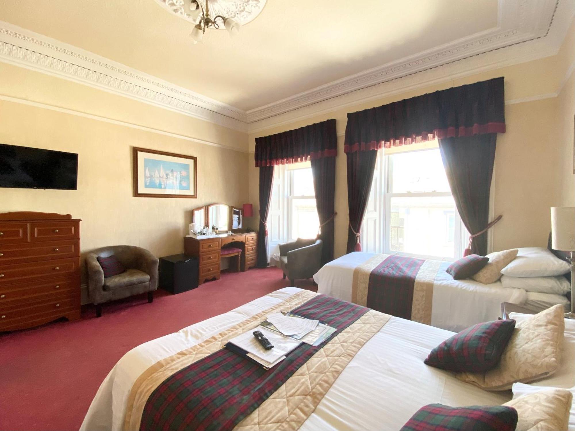 Daviot Guest House Ayr Exterior photo
