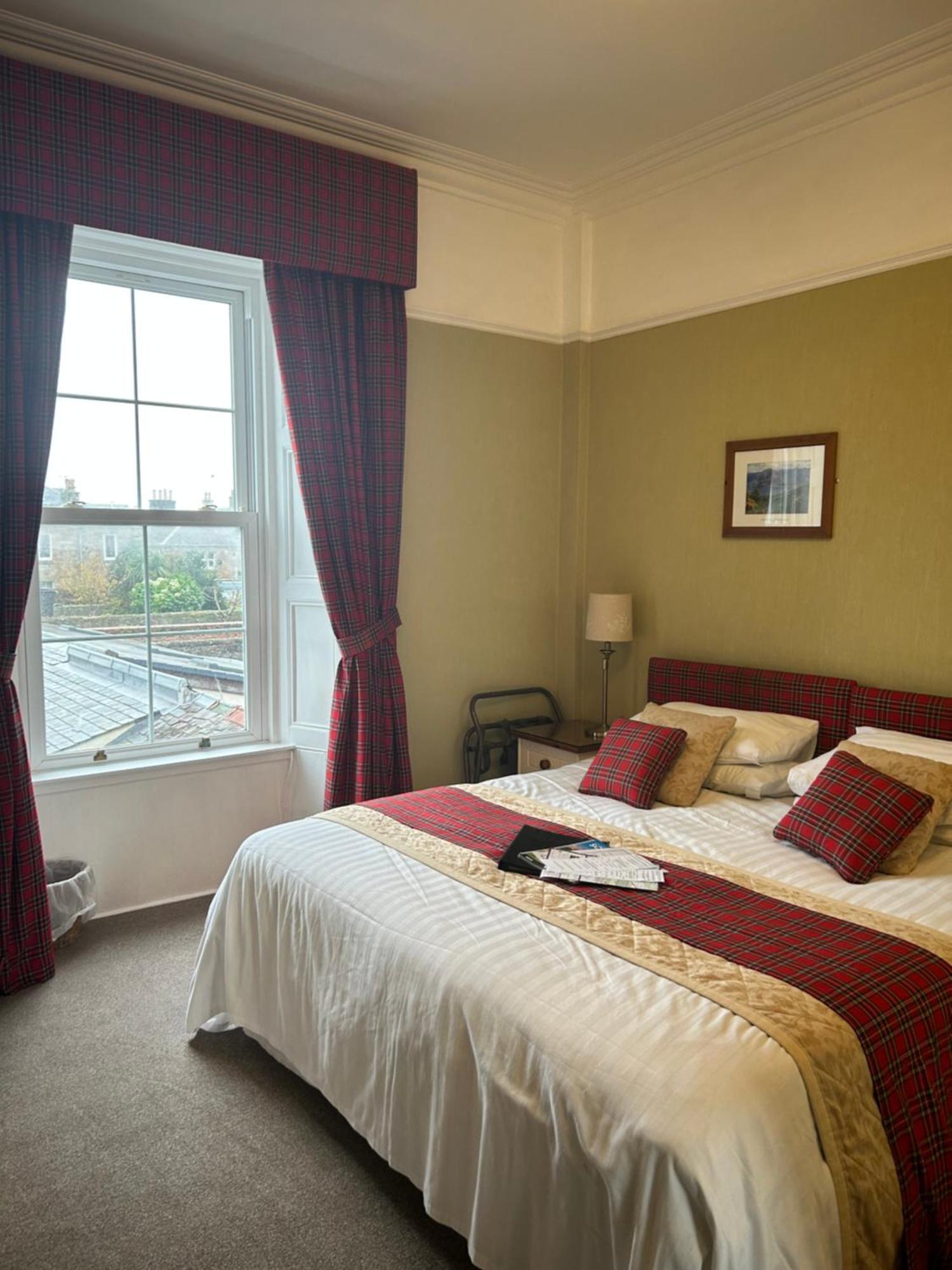 Daviot Guest House Ayr Exterior photo